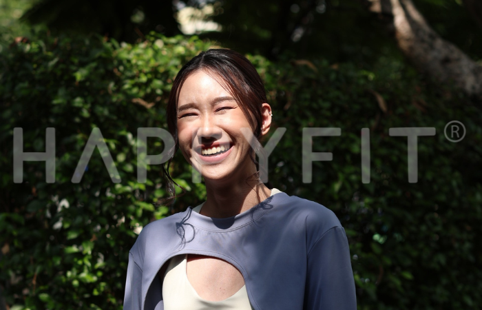 5 Gerakan Senam Wajah agar Pipi Tirus